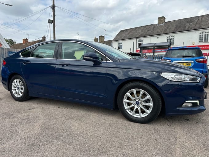 2025 Ford Mondeo