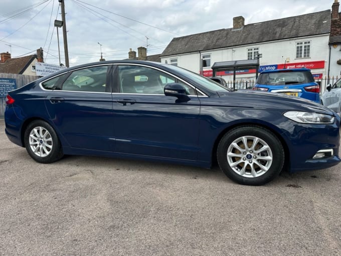 2025 Ford Mondeo