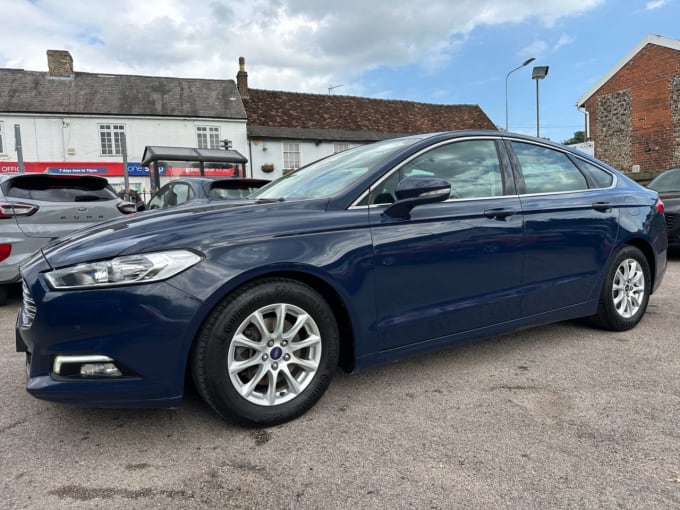 2025 Ford Mondeo
