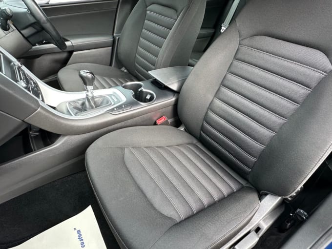 2025 Ford Mondeo