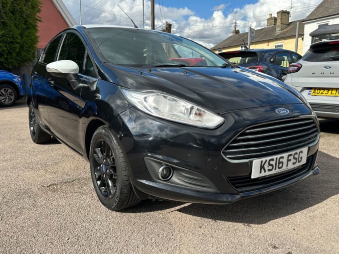 2025 Ford Fiesta