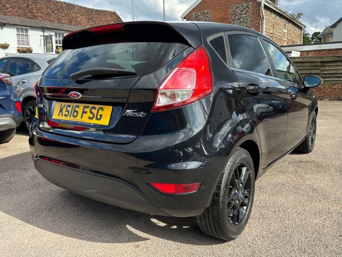 2025 Ford Fiesta