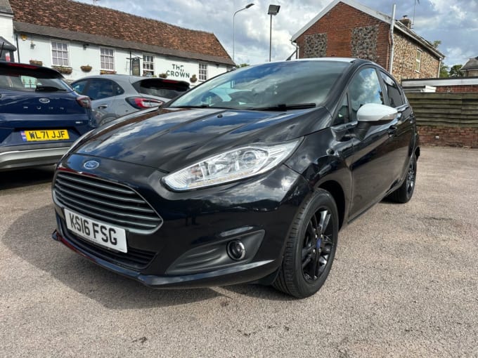 2025 Ford Fiesta