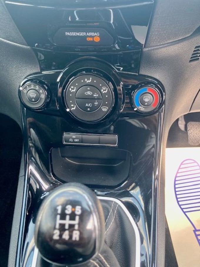 2025 Ford Fiesta