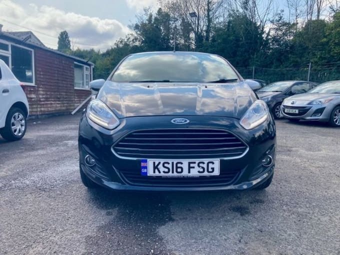 2025 Ford Fiesta