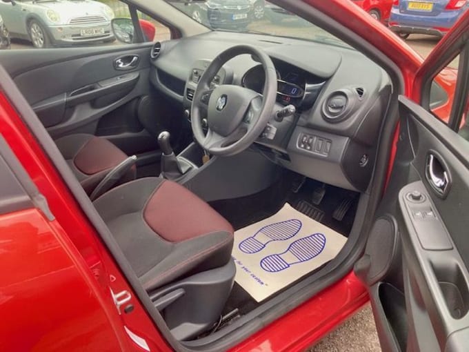 2025 Renault Clio