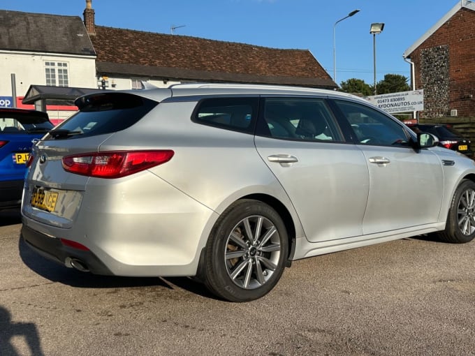 2025 Kia Optima