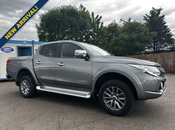 2025 Mitsubishi L200