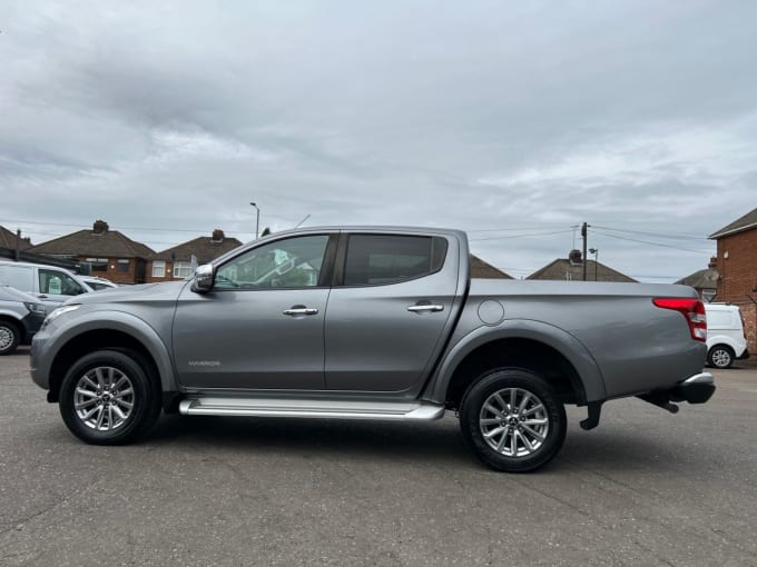 2025 Mitsubishi L200