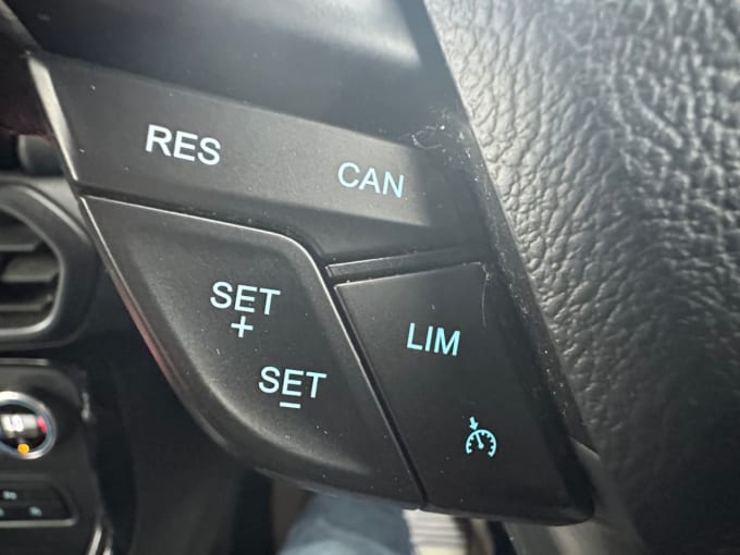 2025 Ford Ecosport