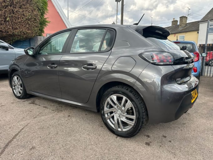 2025 Peugeot 208