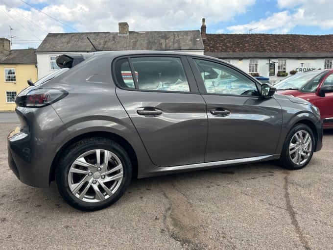 2025 Peugeot 208