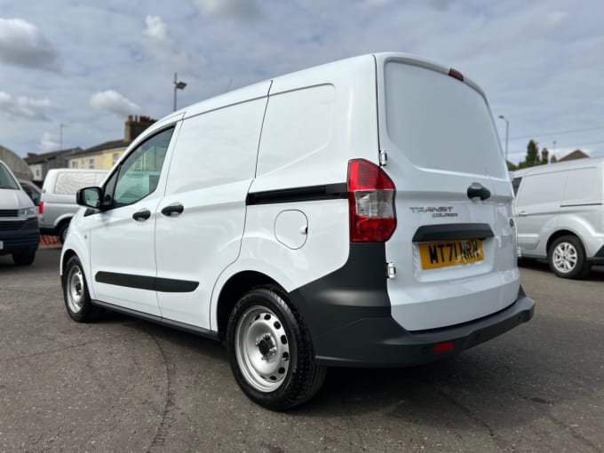 2025 Ford Transit Courier