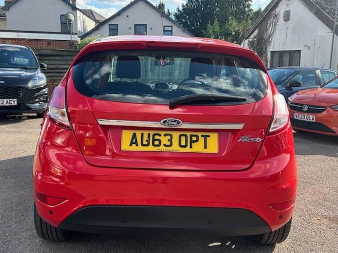 2025 Ford Fiesta