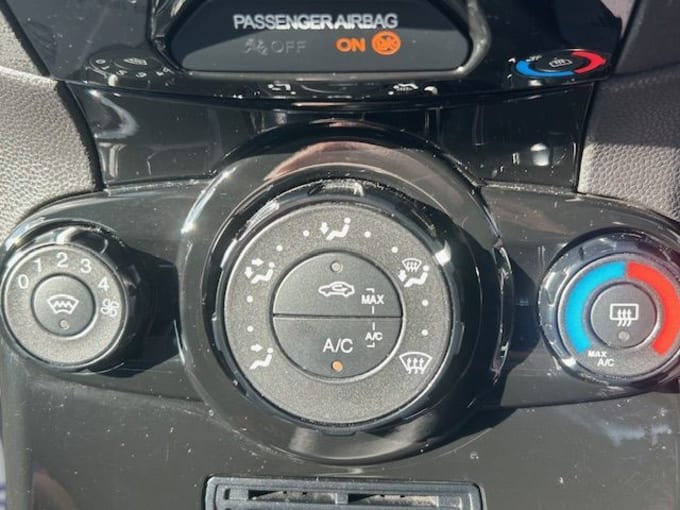 2025 Ford Fiesta