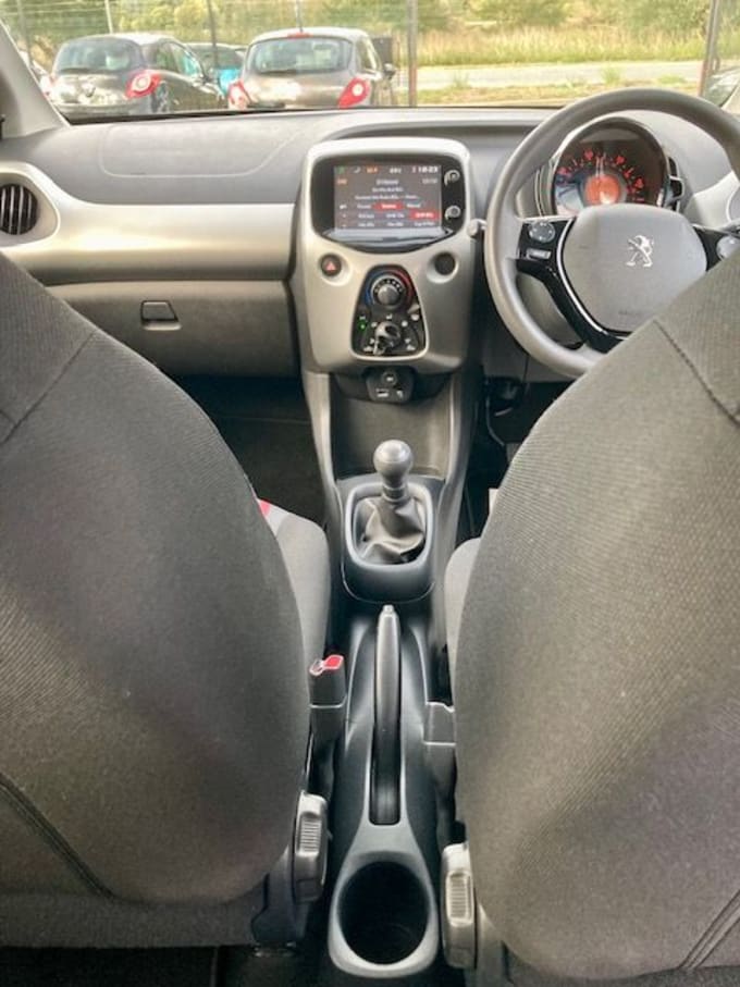 2025 Peugeot 108