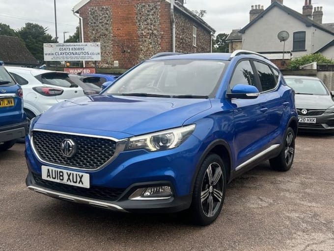 2025 Mg Mg Zs