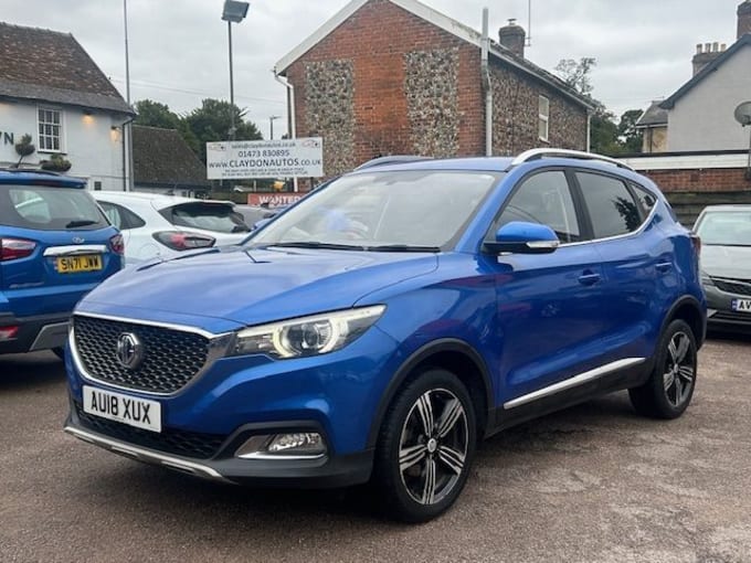 2025 Mg Mg Zs