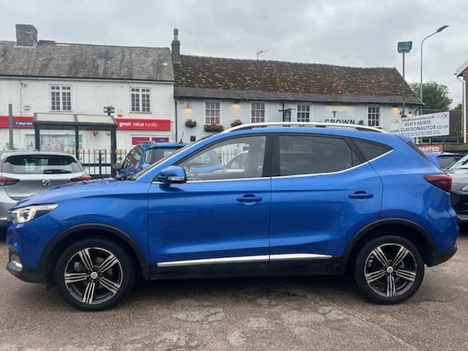 2025 Mg Mg Zs