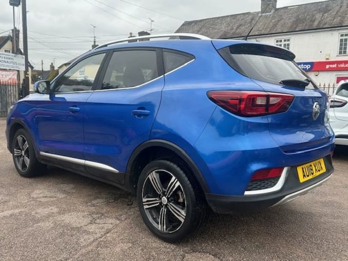 2025 Mg Mg Zs