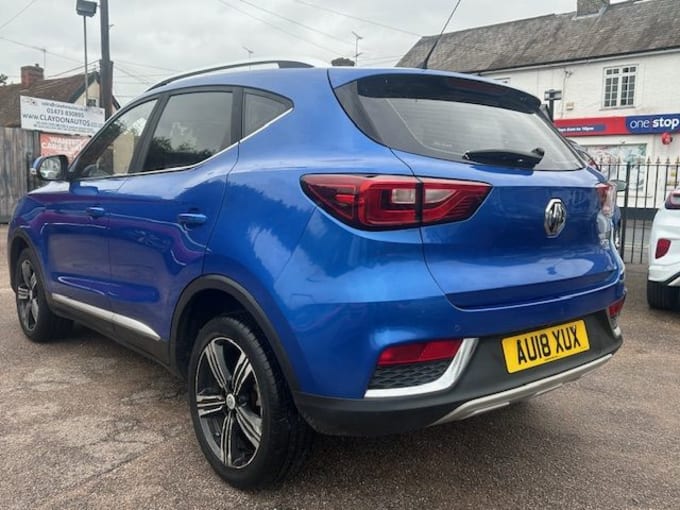 2025 Mg Mg Zs