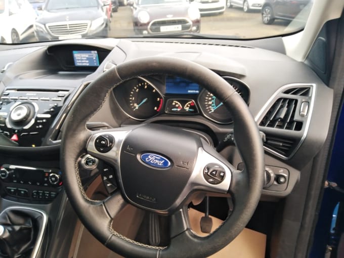 2015 Ford Kuga