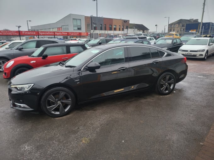 2025 Vauxhall Insignia