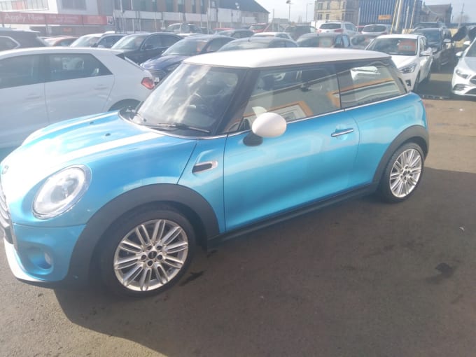 2025 Mini Hatch