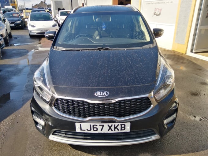 2025 Kia Carens