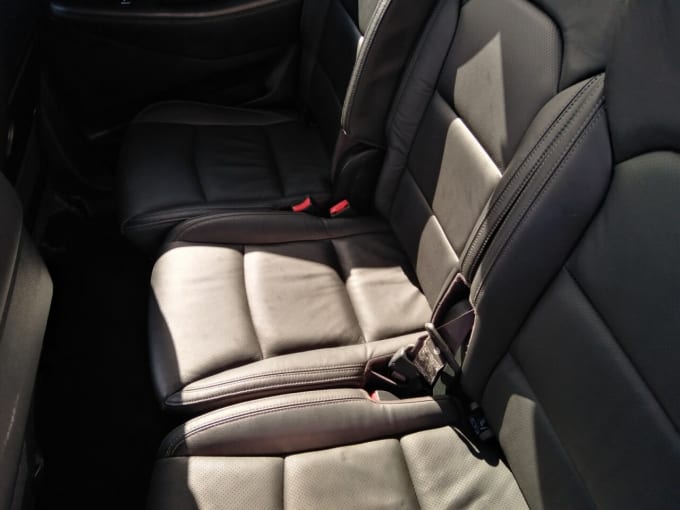 2025 Kia Carens