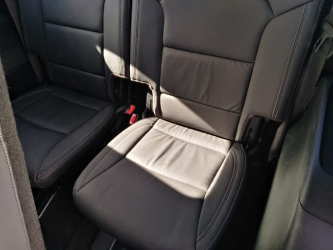 2025 Kia Carens