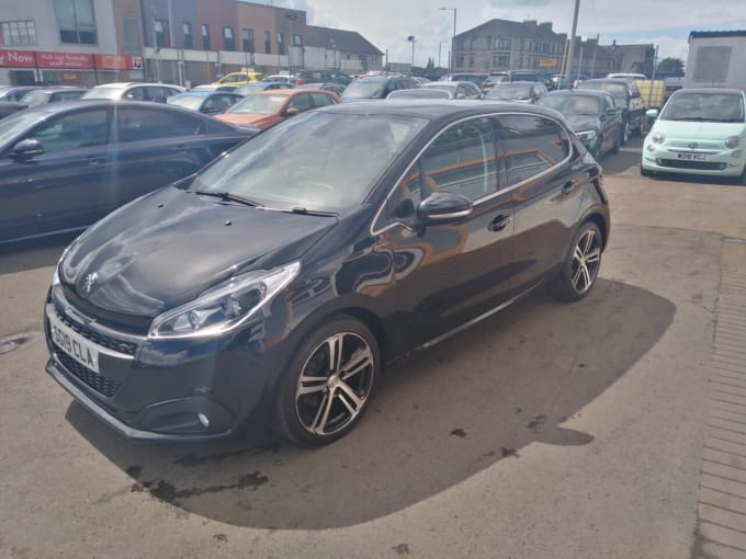 2025 Peugeot 208