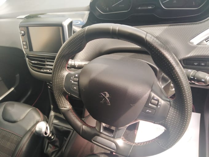 2025 Peugeot 208