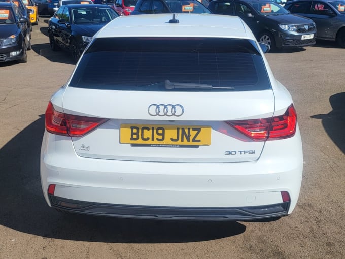 2025 Audi A1