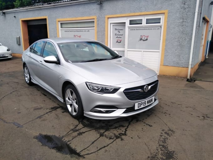 2025 Vauxhall Insignia