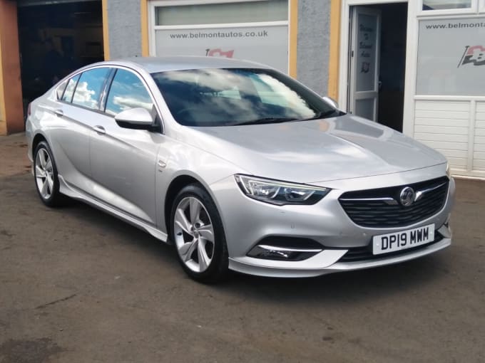 2025 Vauxhall Insignia