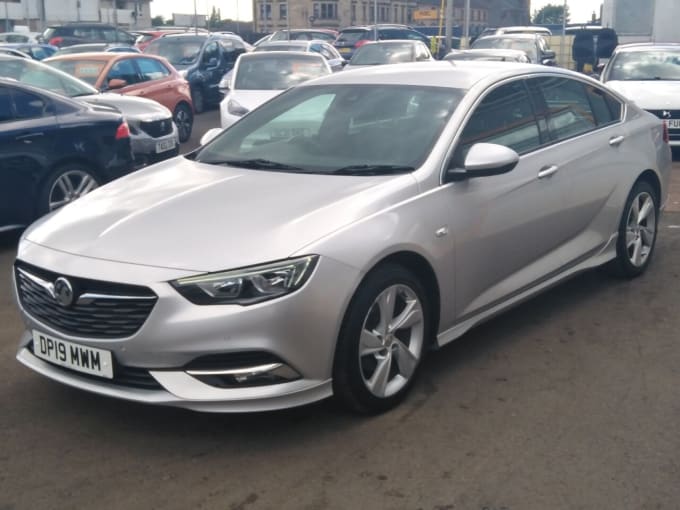 2025 Vauxhall Insignia