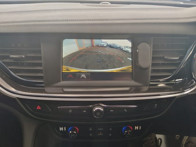 2025 Vauxhall Insignia