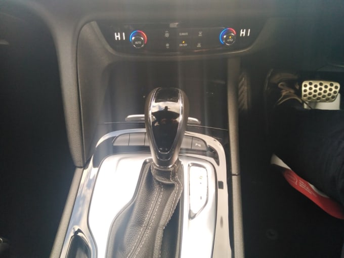 2025 Vauxhall Insignia
