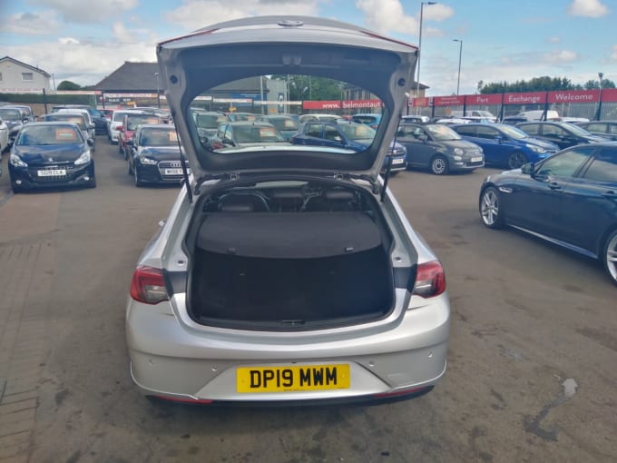 2025 Vauxhall Insignia