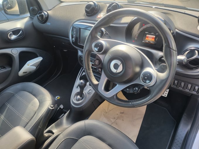 2025 Smart Fortwo