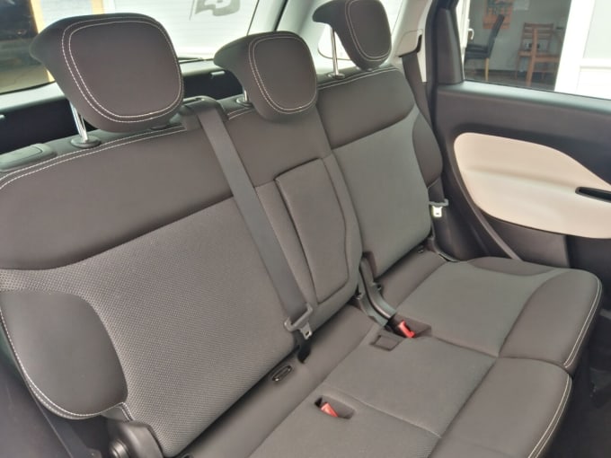 2025 Fiat 500l