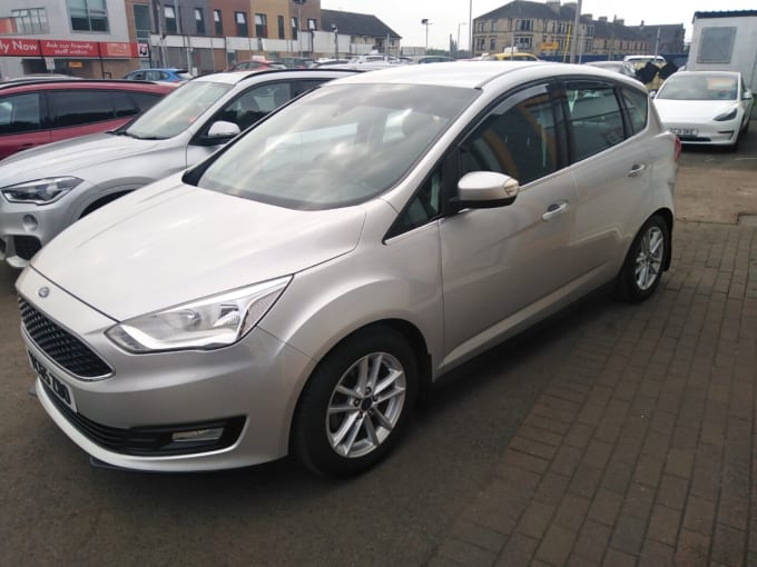 2025 Ford C-max