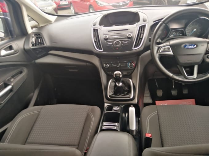 2025 Ford C-max