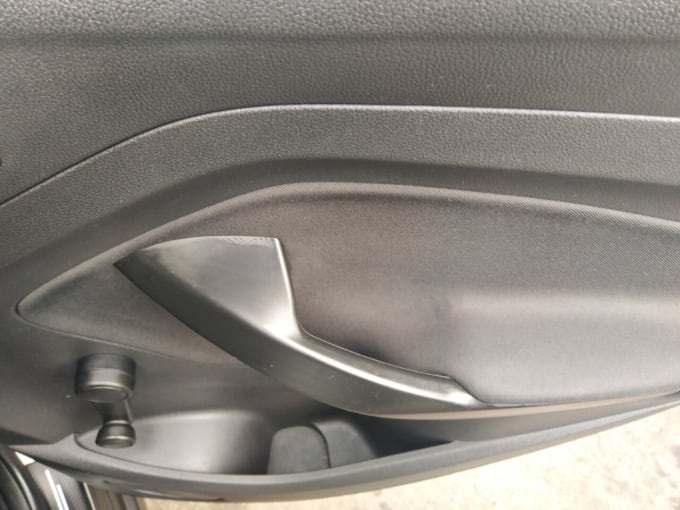 2025 Ford C-max