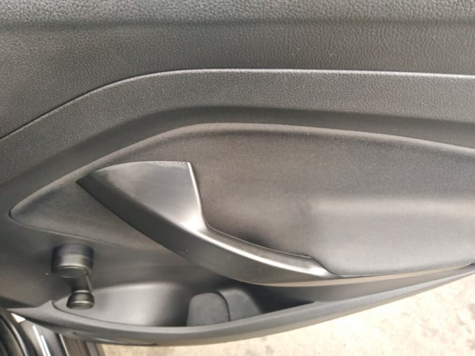 2025 Ford C-max