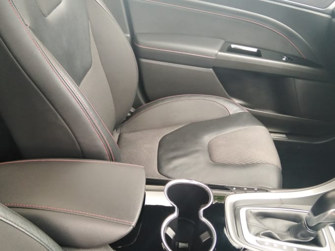 2025 Ford Mondeo