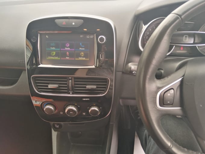 2025 Renault Clio