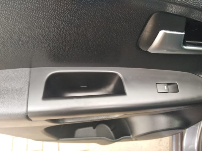 2025 Kia Venga