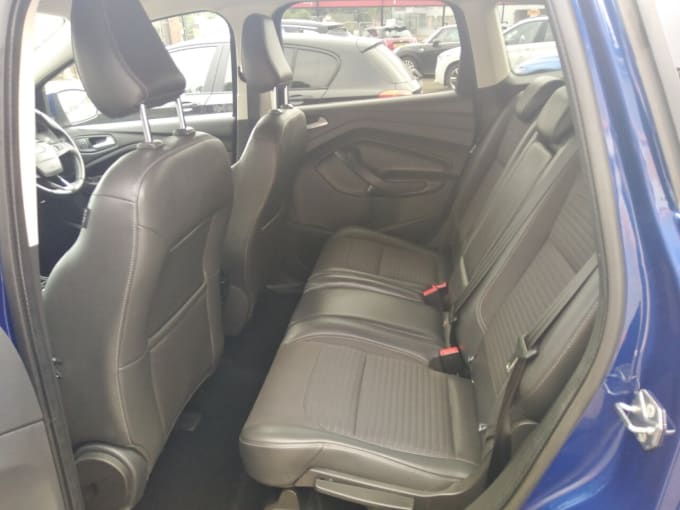 2025 Ford Kuga